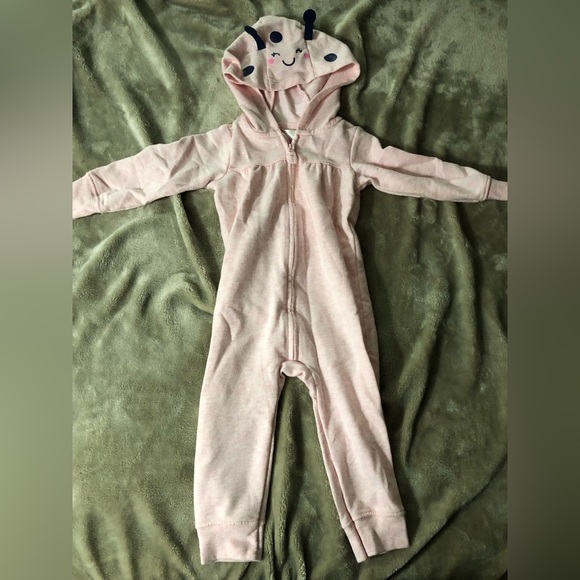 Onesie - Picture 1 of 4